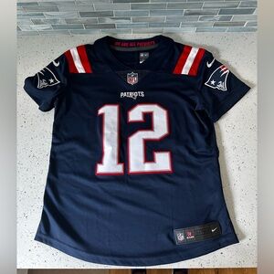 Women's small New England Patriots Tom Brady Nike Navy Retired Game Jersey